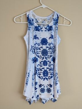 13.5" Pit-to-pit Blue And White Rhinestone Top